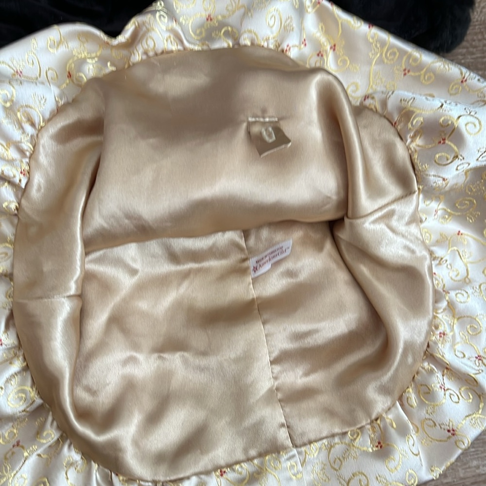 American Girl Midnight Holly Black and Gold DOLL Dress with Accessories - Picture 6 of 8